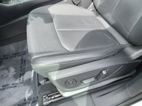 Certified 2023 Audi Q3 2.0T Premium Plus w/ Premium Plus Package image 17