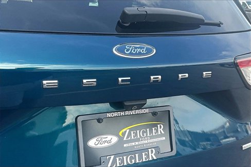 Used 2020 Ford Escape SE image 8