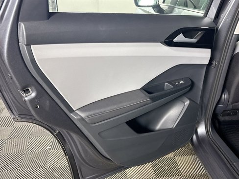 Certified 2024 Volkswagen Taos S image 19
