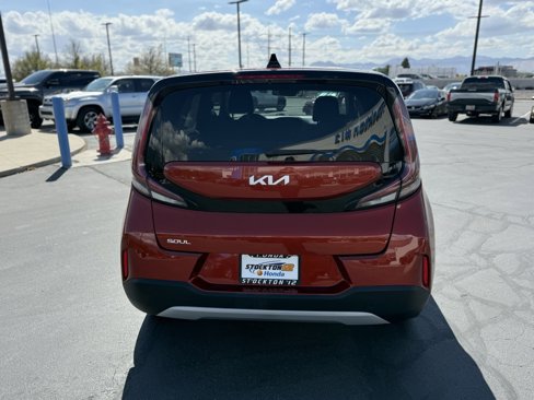 Used 2024 Kia Soul LX w/ Option Group 015 image 6