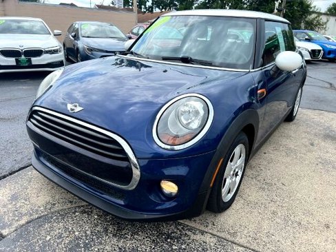 Used 2016 MINI Cooper 2-Door Hardtop image 1