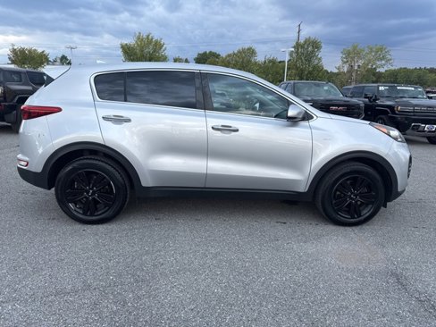 Used 2019 Kia Sportage LX image 7