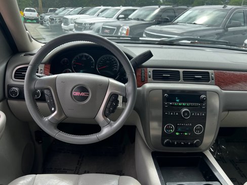 Used 2008 GMC Sierra 1500 SLT w/ SLT Preferred Package image 13