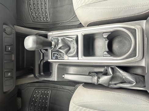Used 2022 Toyota Tacoma SR5 image 32