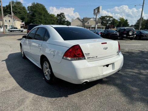 Used 2016 Chevrolet Impala LT w/ LT Sunroof Package image 5