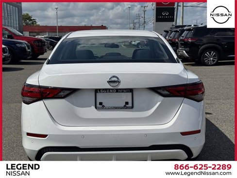 Used 2022 Nissan Sentra S image 6