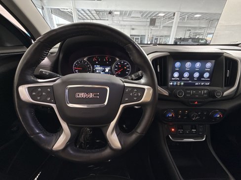 Used 2018 GMC Terrain SLT w/ Preferred Package image 16