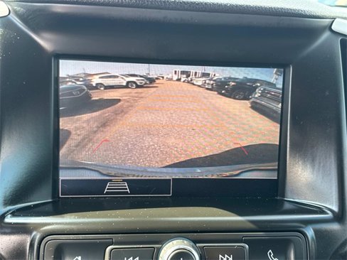 Used 2022 GMC Terrain SLE image 31
