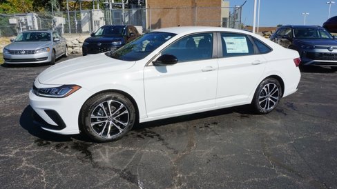 New 2025 Volkswagen Jetta Sport image 2