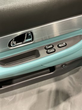 Used 2002 Ford Thunderbird image 7