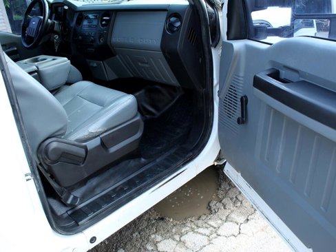 Used 2015 Ford F350 XL image 17