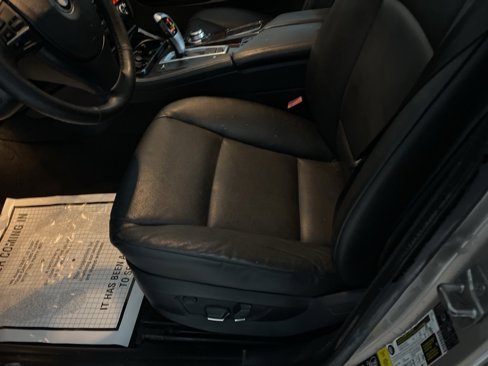 Used 2011 BMW 535i xDrive Sedan image 25