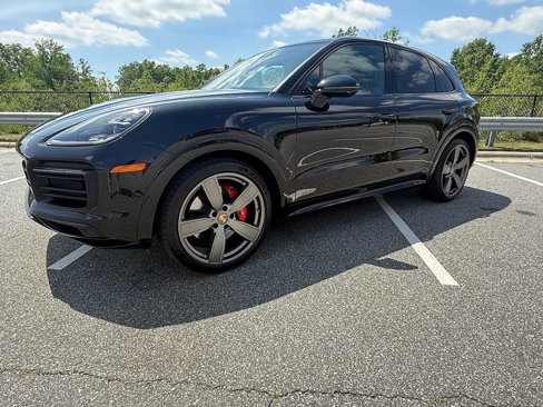 Used 2022 Porsche Cayenne GTS image 15
