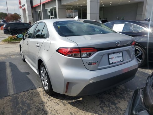 Used 2024 Toyota Corolla LE image 4