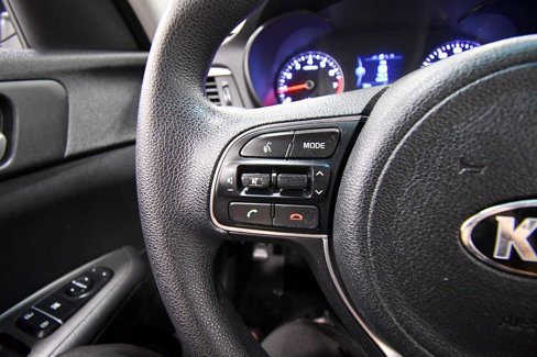 Used 2018 Kia Optima LX image 17