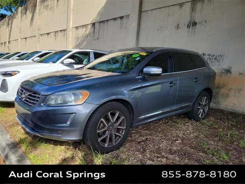 Used 2016 Volvo XC60 T5 Premier w/ Proximity Package image 4