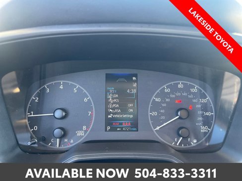 Used 2024 Toyota Corolla LE image 33