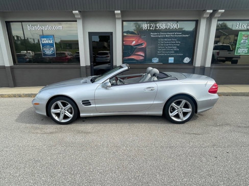 Used 2005 Mercedes-Benz SL 500 image 2