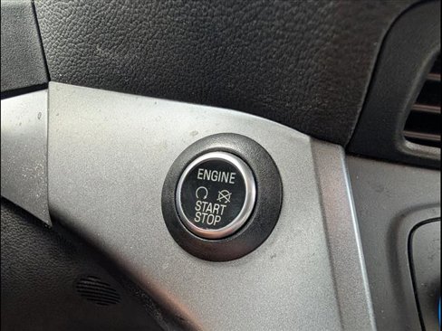 Used 2019 Ford Escape SEL image 7