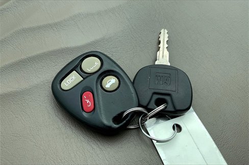 Used 2000 Oldsmobile Alero GLS w/ Gold Pkg image 10