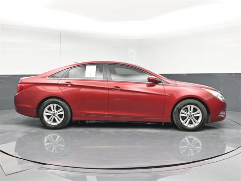 Used 2013 Hyundai Sonata GLS w/ Popular Equipment Pkg image 4