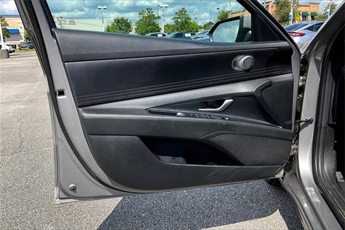 Used 2023 Hyundai Elantra Blue w/ Cargo Package image 16