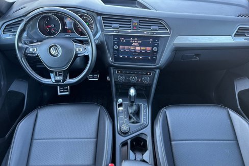 Used 2021 Volkswagen Tiguan SE image 15
