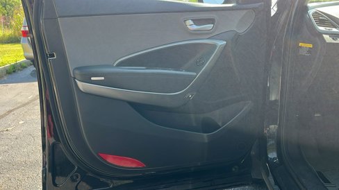 Used 2017 Hyundai Santa Fe Sport w/ 2.4L Value Package 06 image 10