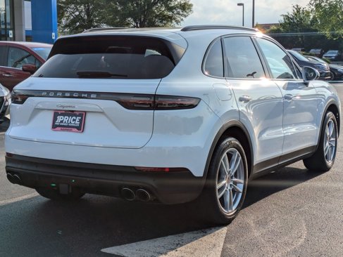 Used 2023 Porsche Cayenne image 9