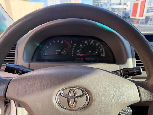 Used 2002 Toyota Camry LE image 11