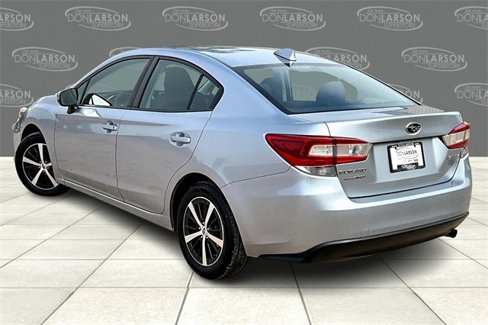 Used 2020 Subaru Impreza 2.0i Premium image 5