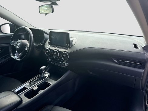 Used 2020 Nissan Sentra SV image 28