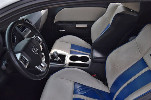 Used 2011 Dodge Challenger SRT8 image 30