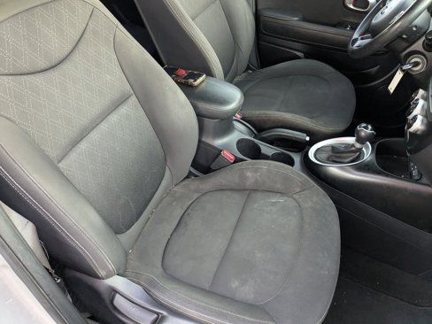 Used 2018 Kia Soul image 29
