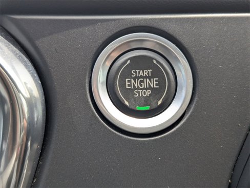 Used 2022 Chevrolet Blazer LT image 23