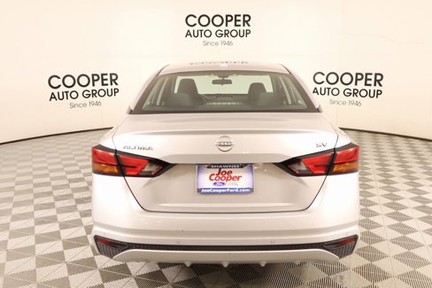 Used 2024 Nissan Altima 2.5 SV image 20