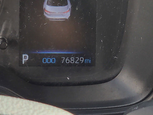 Used 2021 Toyota Corolla LE image 19