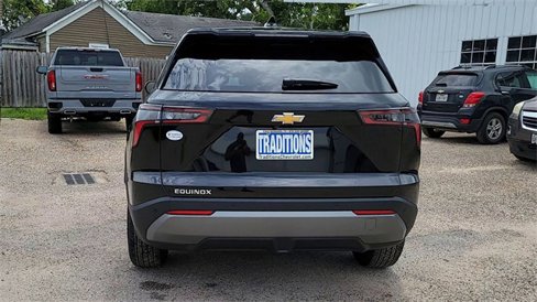 New 2026 Chevrolet Equinox LT image 7