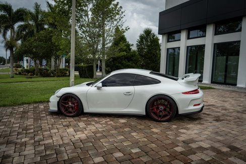 Used 2015 Porsche 911 GT3 w/ Sound Package Plus image 9