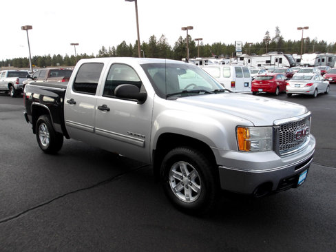 Used 2011 GMC Sierra 1500 SLE w/ Power Tech Package image 7