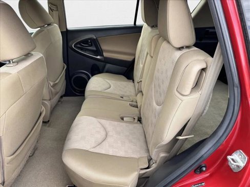 Used 2011 Toyota RAV4 4WD image 16
