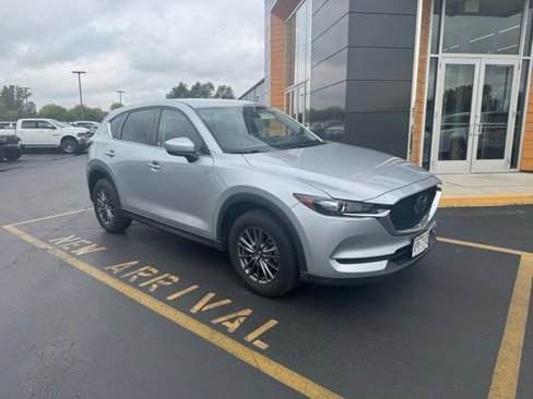 Used 2021 MAZDA CX-5 Touring image 2