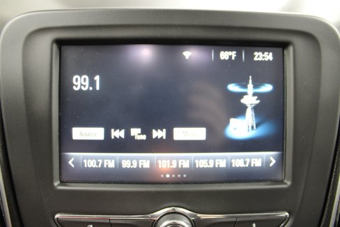 Used 2018 Chevrolet Malibu LS image 14