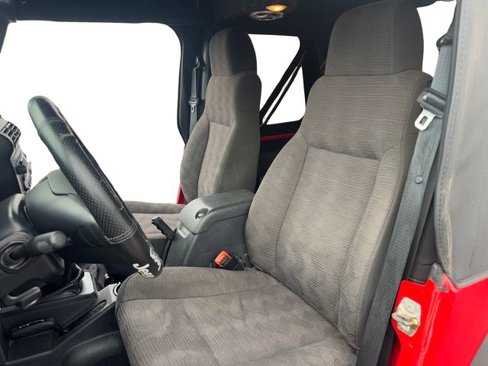 Used 2005 Jeep Wrangler Rubicon image 15