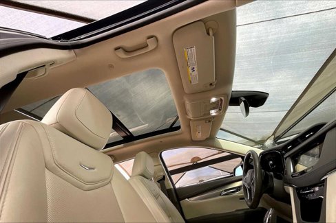 Used 2017 Cadillac XT5 Luxury w/ Driver Awareness Package image 14