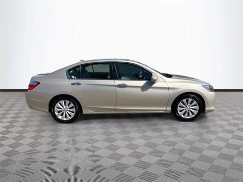 Used 2014 Honda Accord EX image 8