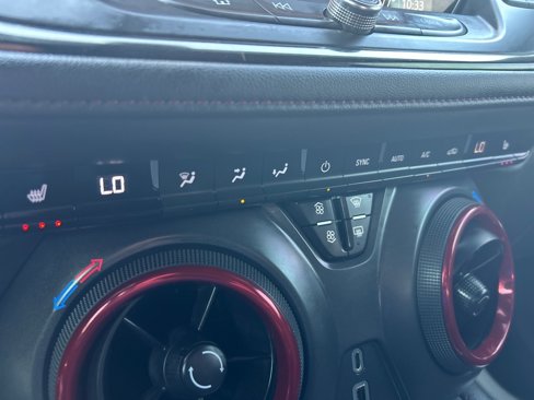 Used 2022 Chevrolet Blazer RS image 29