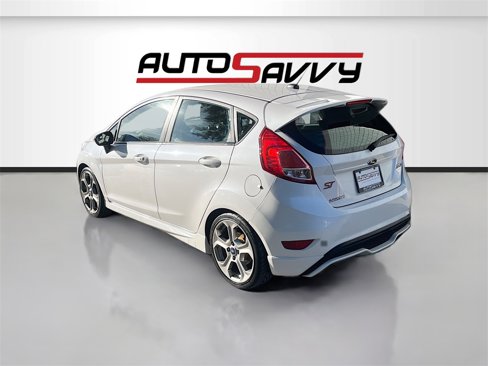 Used 2017 Ford Fiesta ST image 5