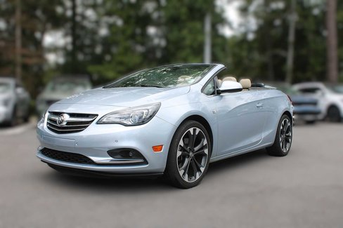 Used 2016 Buick Cascada Premium image 3