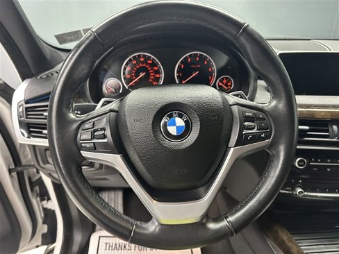 Used 2018 BMW X5 xDrive35i w/ M Sport Package image 22